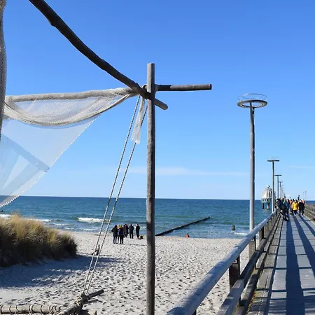 Captain's Lounge Holiday home Zingst