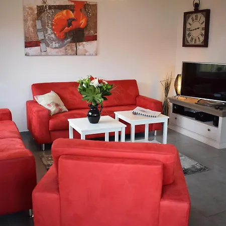 Captain's Lounge Holiday home *